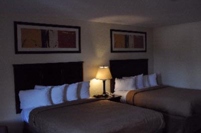 Quality Inn San Diego - Large Room With Two Queen Beds