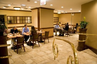 The Seneca Hotel & Suites - 