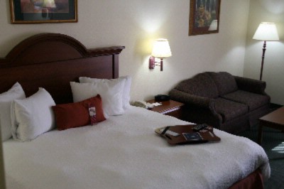 Hampton Inn & Suites - Crawl Into Our Cloud Nine Beds