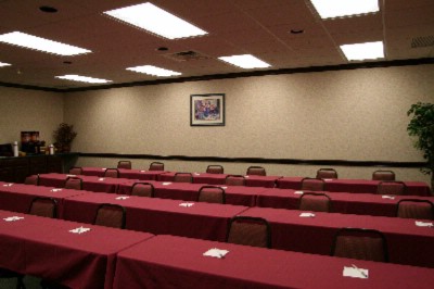Hampton Inn & Suites - Meeting Room