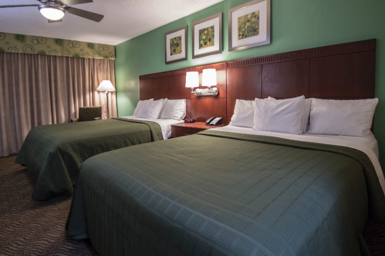 Quality Inn & Suites Hollywood Boulevard - Jacuzzi Suites