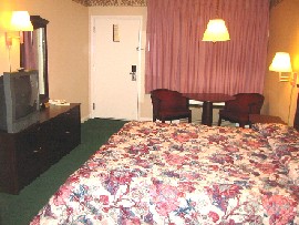 Yorktown Motor Lodge - King Room