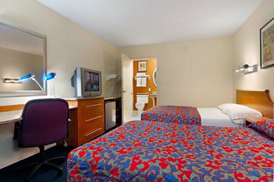 Red Roof Inn #658 - 