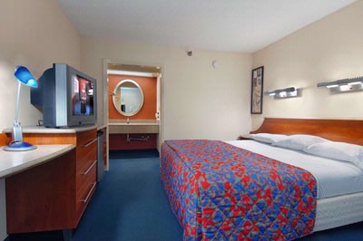 Red Roof Inn #658 - 