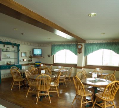 Lakeview Inn & Suites - Dining