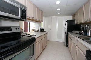 Blue Water Resort at Cable Beach - Kitchen