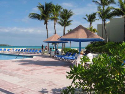 Blue Water Resort at Cable Beach - Pool / Ocean View