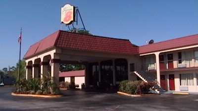Super 8 Speedway - Main Entrance
