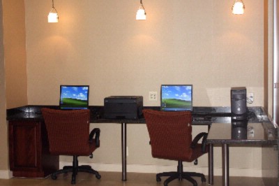 Holiday Inn Express Springfield - Complimentary Business Center