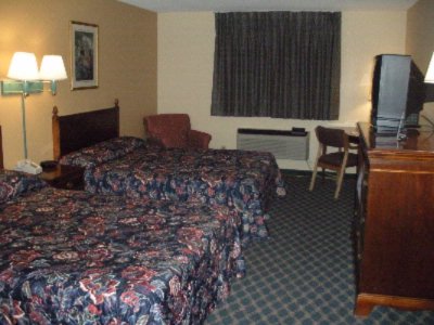 Econlodge - 2 Queen Room
