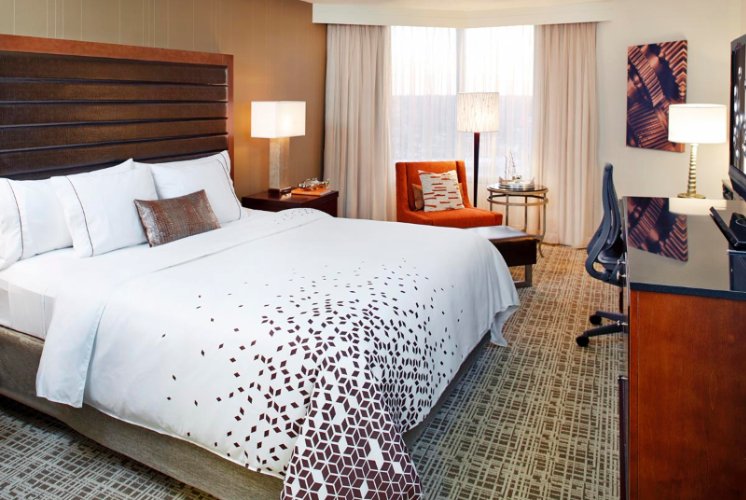 Renaissance St. Louis Airport Hotel - Newly Renovated And Expanded Fitness Center