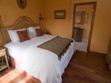 Wedmore Place at the Williamsburg Winery - Tuscany Suite
