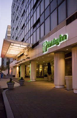 Holiday Inn Capitol - 