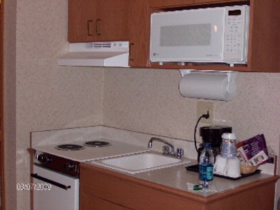 Holiday Inn Express - Kitchenette Provided In The Suites