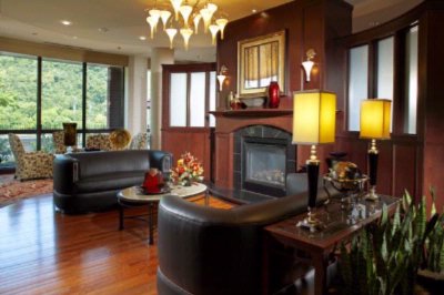Courtyard by Marriott Pittsburgh Waterfront - Lobby