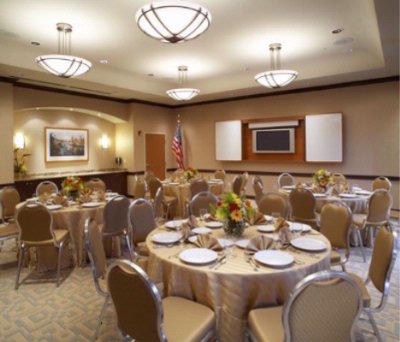 Courtyard by Marriott Pittsburgh Waterfront - Banquet Facilities