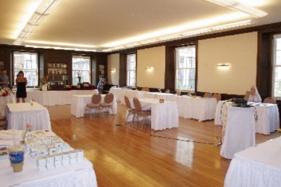 Hotel 140 - Kuumba Library