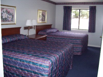 Admiralty Suites & Inn - 