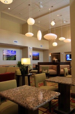 Hampton Inn & Suites Poughkeepsie - 