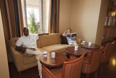 Wichita Northeast Hampton Inn & Suites - 