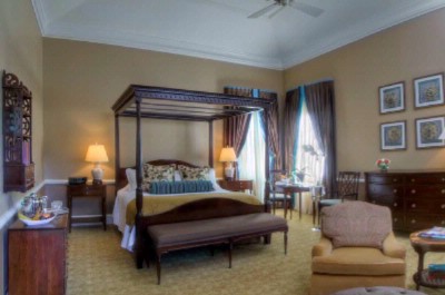 Woodlands Inn - Executive Suite