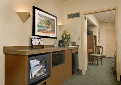 Best Western Hotel & Suites Deerfield Beach - 