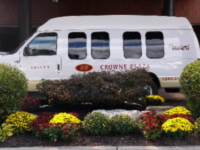 Image of Crowne Plaza Edison Hotel