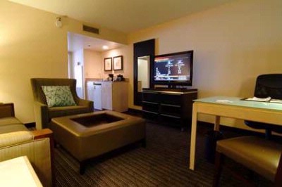 Embassy Suites Las Vegas - 2 Room Suite Living Area