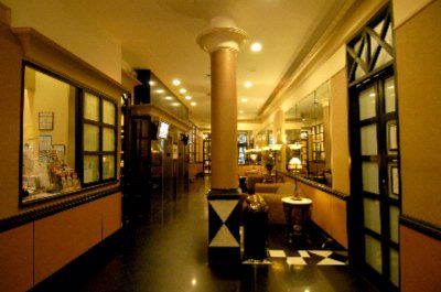 La Quinta Manhattan - Lobby