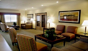 Best Western Eagleridge Inn & Suites - Hotel Lobby