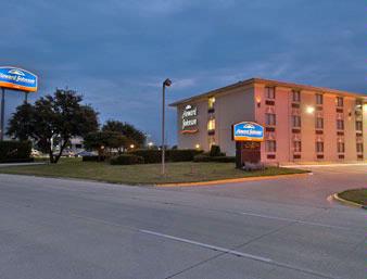 Howard Johnson - 