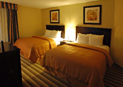 Clarion Inn - Queen Suite
