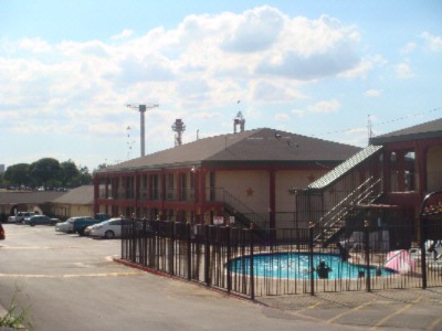 Knights Inn Hotel - Pool