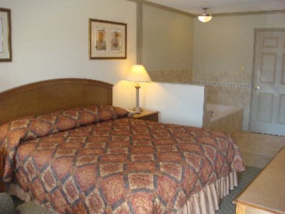 Knights Inn Hotel - Jacuzzi Room With 1 King Bed