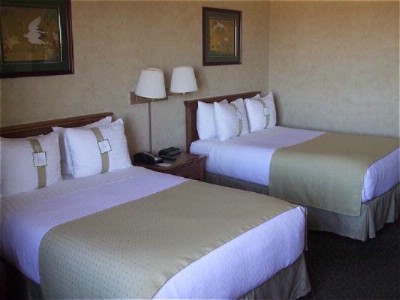 Holiday Inn Richardson - Guest Room With Two Double Beds