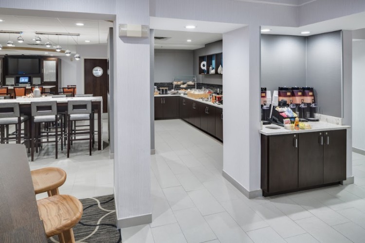 Springhill Suites by Marriott - Bar And Lounge At Springhill Suites By Marriott Milford
