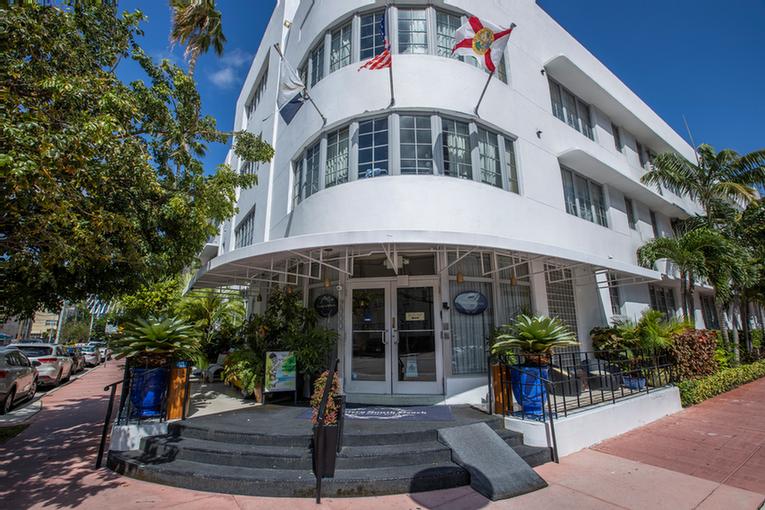 Riviera Suite South Beach - 