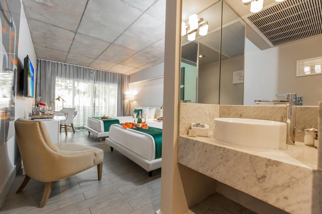 Riviera Suite South Beach - 