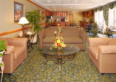 Comfort Suites - Lobby