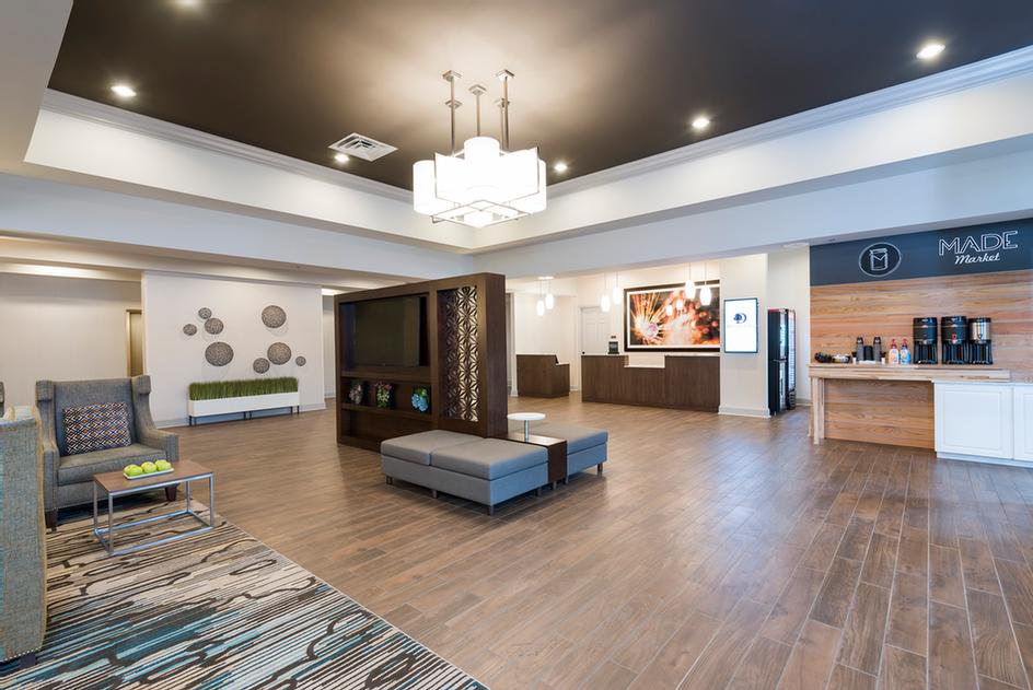 Radisson Hotel - Kenosha