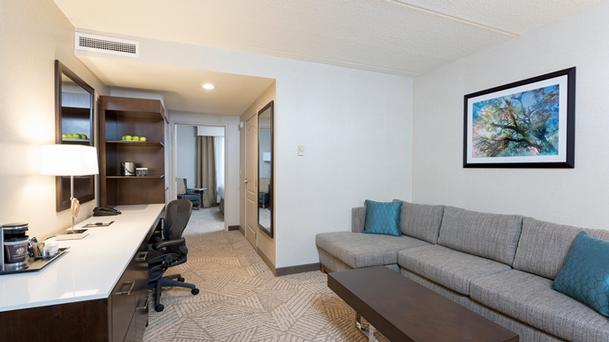 Radisson Hotel & Conference Center - Whirlpool Room