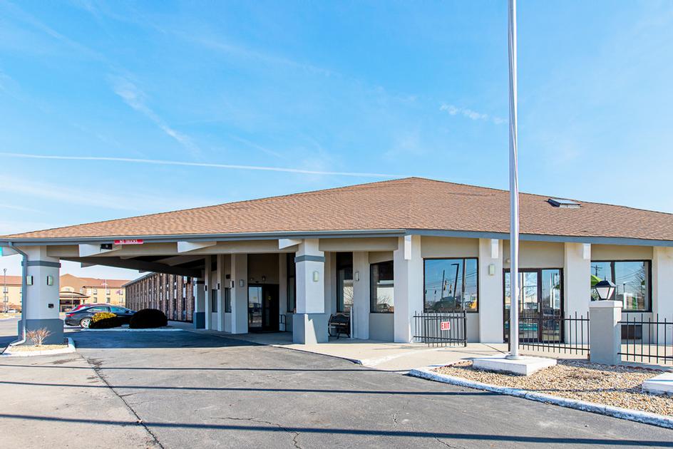 Comfort Inn - 