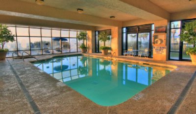 Meridian Plaza - Indoor Pool