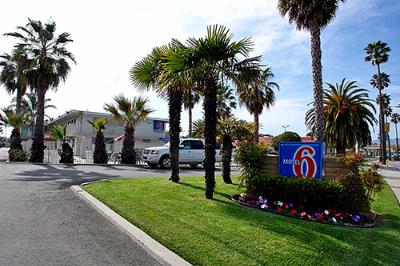 Motel 6 # 0218 - 