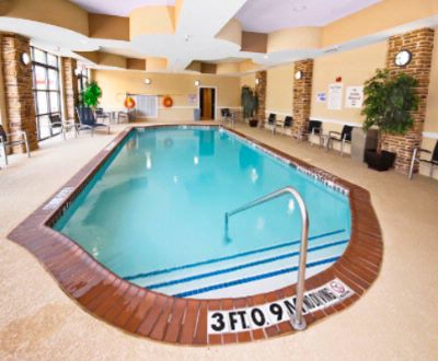 Holiday Inn Arlington Northeast - Indoor Pool