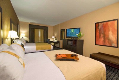 Holiday Inn Arlington Northeast - Double Queen Bedded Room