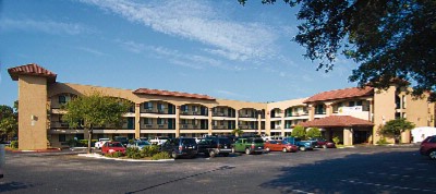 Super 8 - 