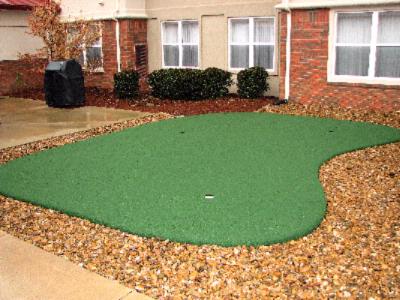 Residence Inn by Marriott - Putting Green