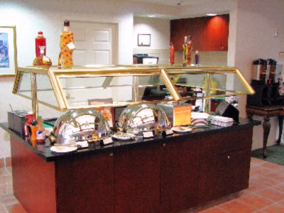 Residence Inn by Marriott - Hot Breakfast Buffet