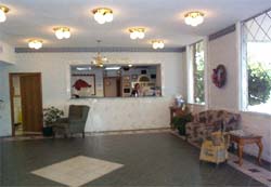 Days Inn Fayetteville - Inside Lobby
